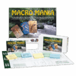Actividad en el aula de Macro Mania - 5942: Este kit educativo incluye un póster, tarjetas de insectos acuáticos, una caja y una alfombra de clasificación para estudiar macroinvertebrados de arroyo en inglés y español. ¡Perfecto para el aprendizaje práctico!